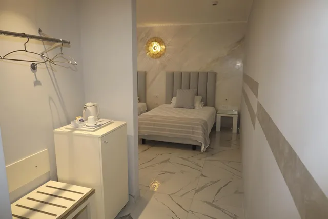 غرفة كلاسيكية رباعية، One Hotel & Restaurant 7/10