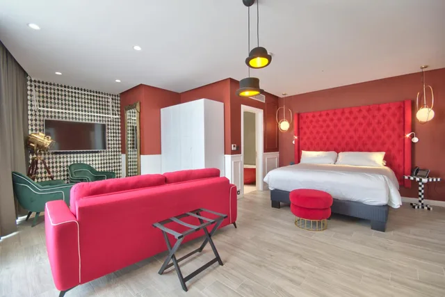 Executive, Penthouse, Outdoor Jetted Tub, Kitchenette، Holm Hotel And Spa 4/10