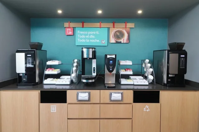 avid hotel Queretaro Centro Sur by IHG، سانتياغو دي كويريتارو 22/50