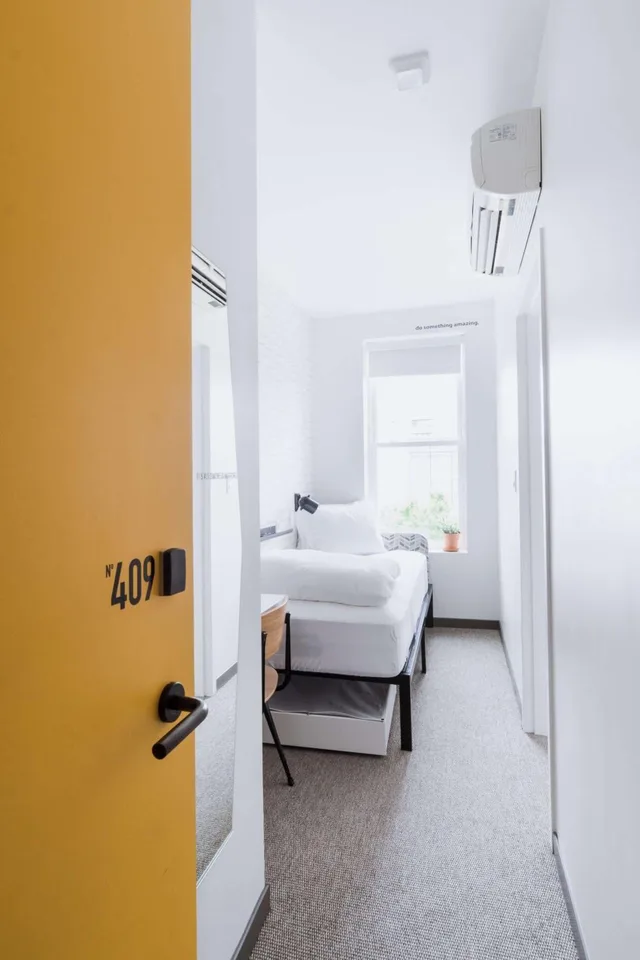 Basement, Twin Beds، Hotel Hive 4/8