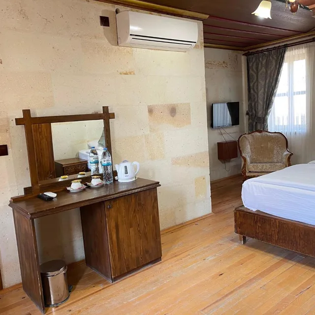 غرفة بسرير مزدوج أو سريرين منفصلين بحمام خاص، Empire Cave Hotel 4/4