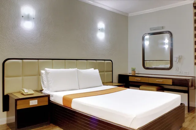 غرفة قياسية بسرير مزدوج، Rothman Hotel 1/4