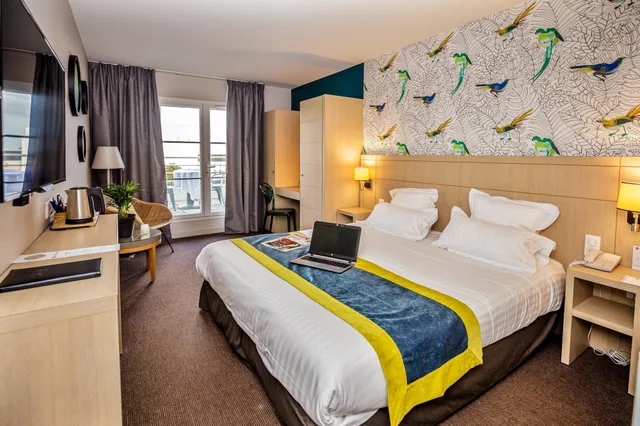 Duplex, Family, Multiple Beds, Terrace، Best Western Plus Vannes Centre-Ville 2/7