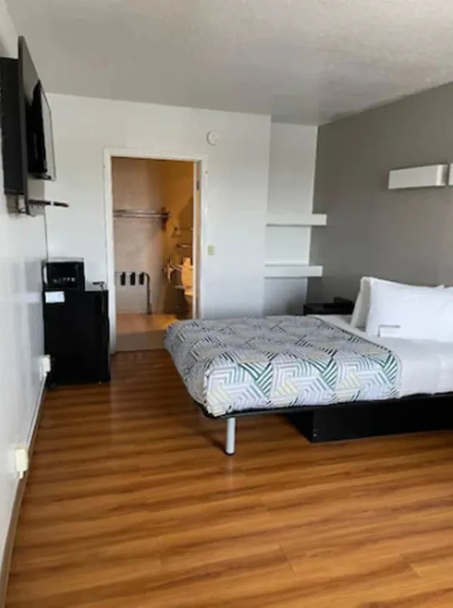 غرفة قياسية بسرير كوين، Motel6 Van Horn, TX 3/5