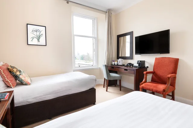 غرفة قياسية بسريرين منفصلين، Scotlands Spa Hotel 6/7