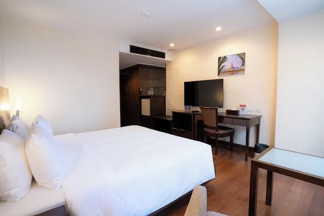 غرفة سوبيريور بسرير مزدوج، St James Hotel 4/6
