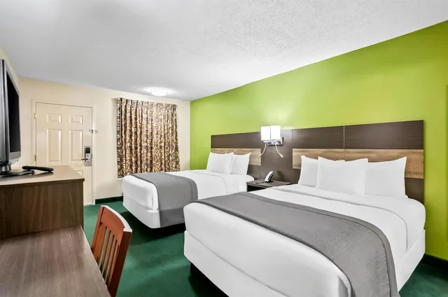 غرفة بسريرين مزدوجين، Americas Best Value Inn Rome 6/10