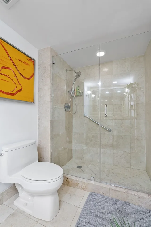 شقة فاخرة بسريرين كوين بإطلالة على البحر مع أريكة، Avi Lux Stay 2/4
