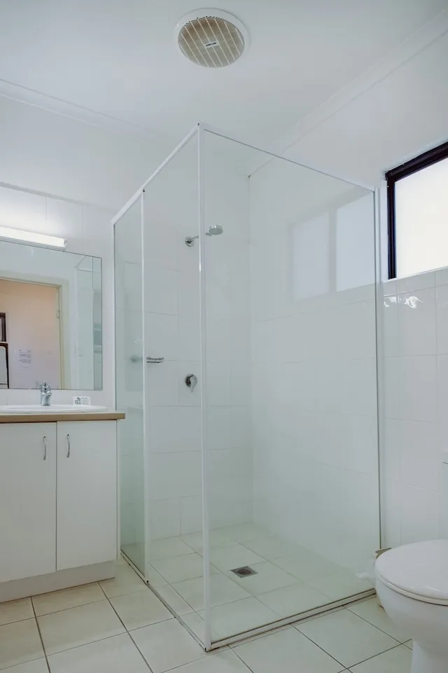 استوديو مفردة بسرير كينج، ARTESIAN SPA MOTEL 5/5