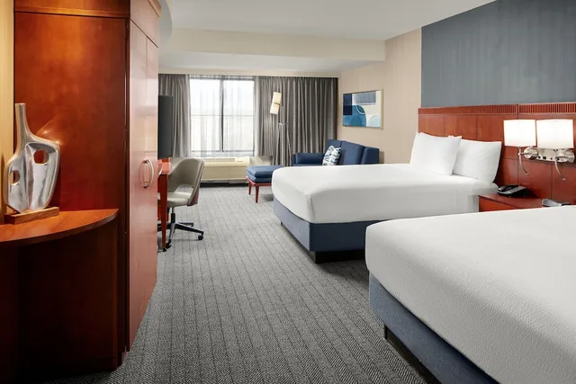 غرفة تنفيذية بسريرين كوين لذوي الإعاقة، Courtyard by Marriott Winchester Medical Center 1/2