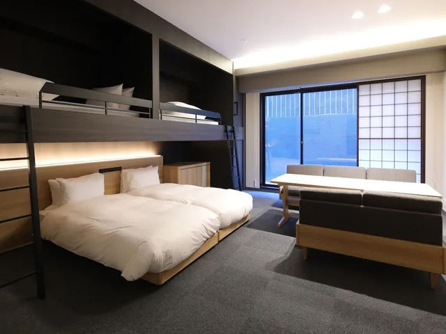 لوفت قياسي بسريرين منفصلين وأسرّة بطابقين مع أريكة، KOKO HOTEL Residence Kyoto Nijo Castle 3/10
