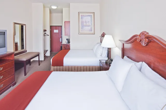 Standard, 2 Queen Beds, Holiday Inn Express and Suites Woodward Hwy 270 1/3