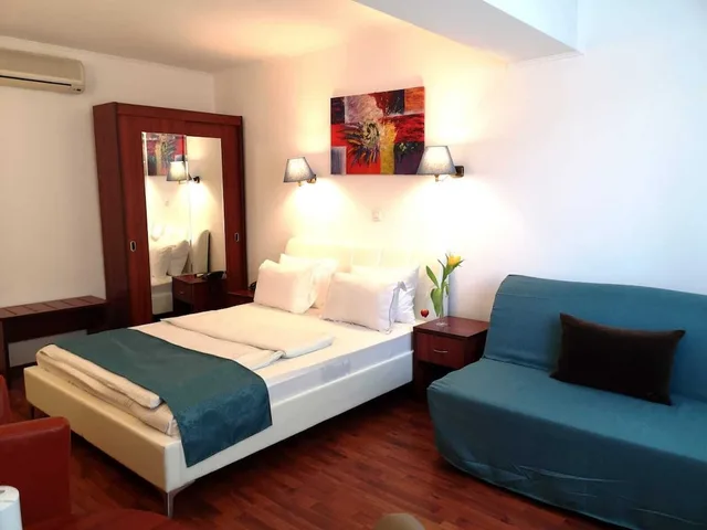غرفة قياسية بسرير كوين، Atrium Hotel Bucharest City Center 6/9