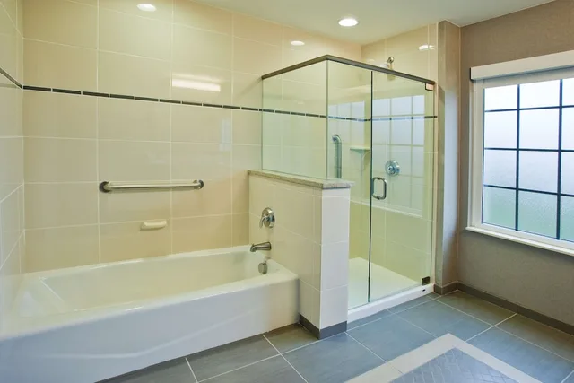 Studio, 2 Queen Beds, Hampton Inn & Suites Chapel Hill-Carrboro/Downtown 6/6