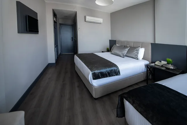 غرفة بسرير مزدوج بإطلالة على البحر، Tourist Hotel Antalya 3/6