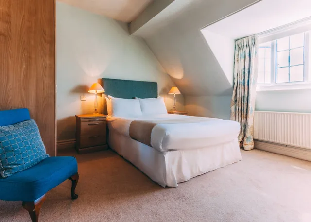 Standard, Double Bed, Colwall Park Hotel 2/6