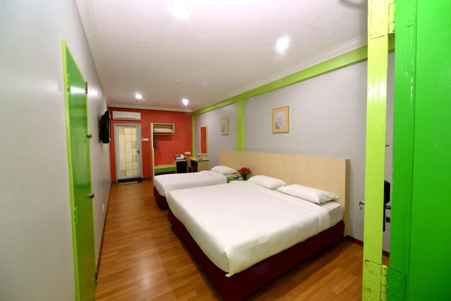 3 Rooms, Premium, Family، Classic Hotel Kuantan 9/10