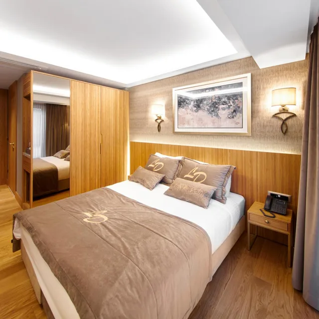 غرفة قياسية بسرير كينج، Lady Diana Hotel Istanbul 5/10