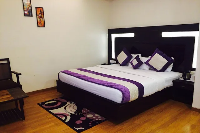 غرفة مفردة بسرير فردي، Hotel Samrat 3/9