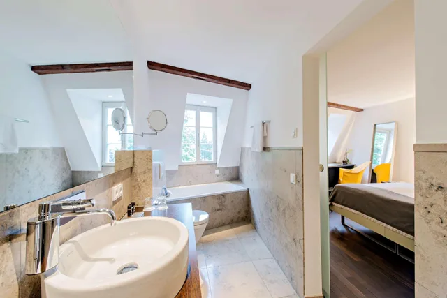 Room, Xxl، Arthotel Heidelberg 5/7