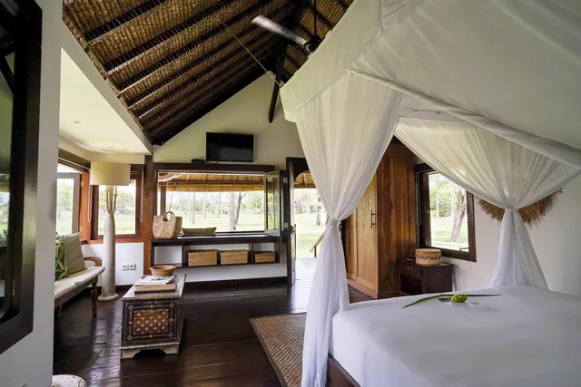 Bungalow, Palm View، Pondok Santi Estate 2/10
