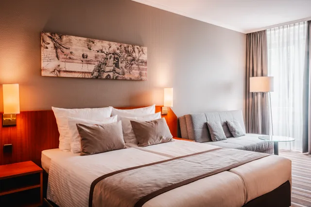 Superior, Single, Leonardo Hotel Aachen 4/16