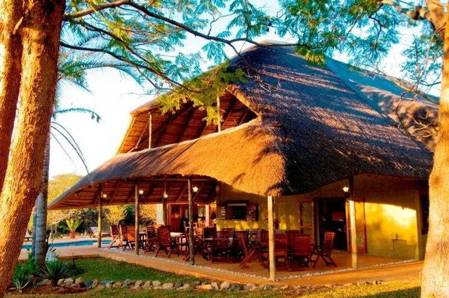 Kubu Safari Lodge، Acornhoek 4/21