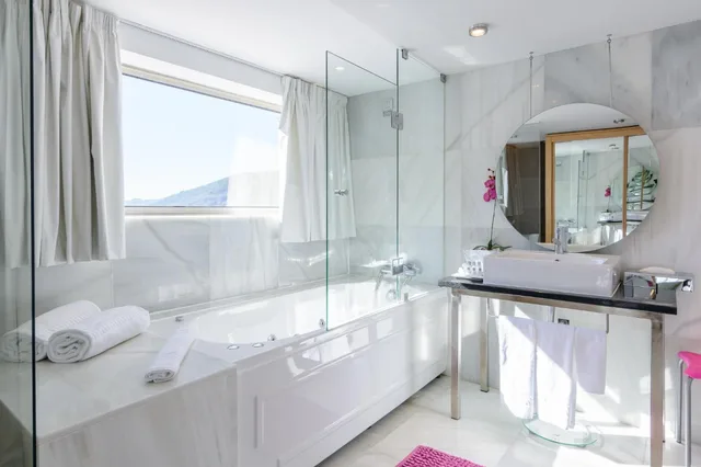جناح، Lam Hotel Serra da Estrela 2/5