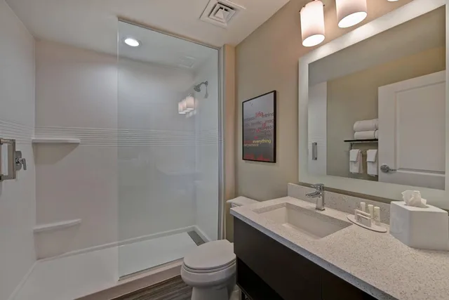 جناح بسرير كينج بغرفة نوم واحدة مع أريكة، TownePlace Suites by Marriott El Paso East/I-10 3/5