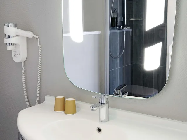 Standard, Twin Beds, Ibis Toulouse Gare Matabiau 8/8