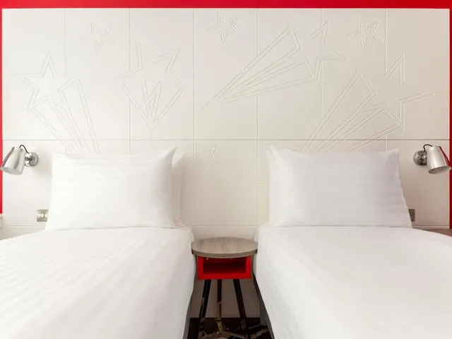 غرفة بسرير كوين، ibis Styles Glasgow Central 1/10