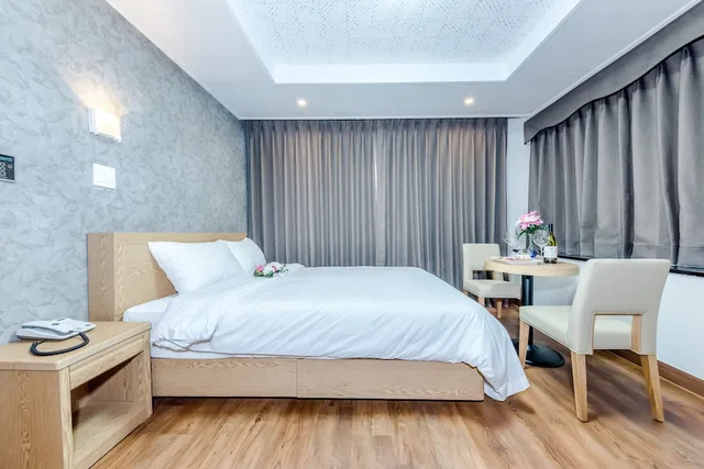 غرفة بسرير مزدوج، Leslie Hotel 2/6