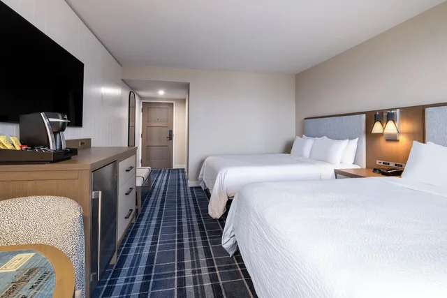 Premium, 2 Queen Beds, Ocean Front، Holiday Inn Resort Bar Harbor Acadia Natl Park 2/6