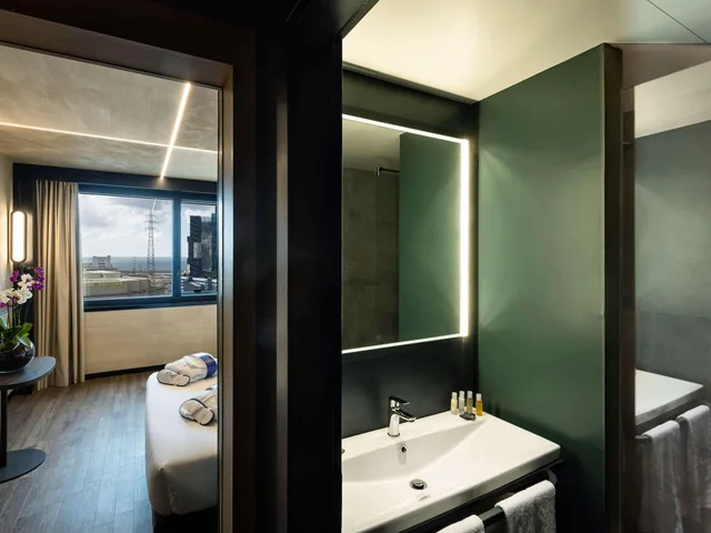 غرفة سوبيريور بسرير كينج، Novotel Genova City 7/10
