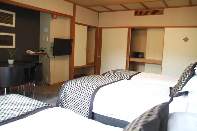 غرفة ثلاثية بإطلالة على الجبل، The Ridge Hotel & Apartments 3/4