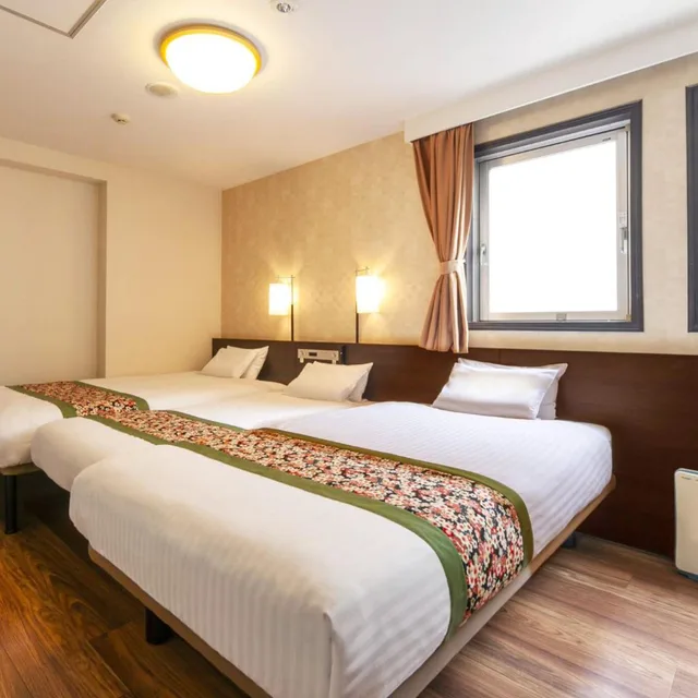 Triple Room Non Smoking - Activity, Dotonbori Hotel 1/4