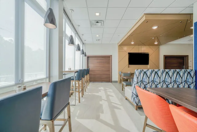 Holiday Inn Express & Suites Tyler South - University Area by IHG، تايلر 41/50