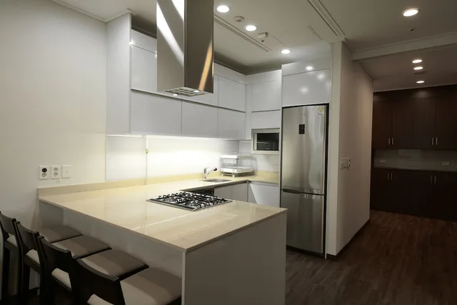 شقة بسرير كينج بغرفة نوم واحدة بمطبخ، Orakai Insadong Suites 6/6