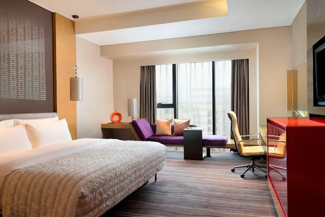 غرفة كلاسيكية بسرير كينج، Le Meridien 1/10