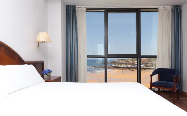 Room, Double Bed, Sea View, Principe de Asturias Hotel 2/5