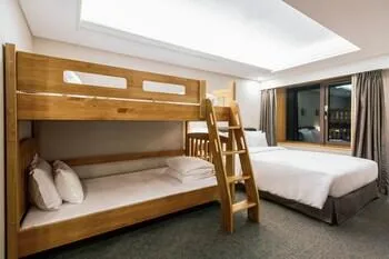 غرفة رباعية بسرير فردي، Seoul Garden Hotel 1/1