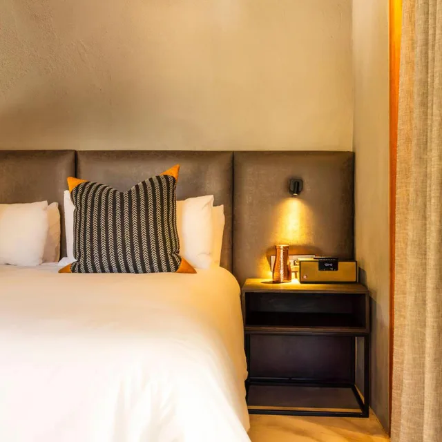 جناح، NAKO Safari Lodge 3/5