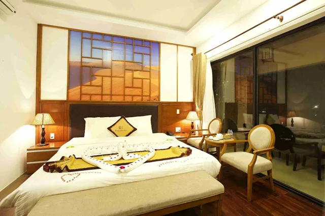 بنغل بسريرين منفصلين بإطلالة على الحديقة بغرفة نوم واحدة، Blue Bay Mui Ne Resort Spa 1/3