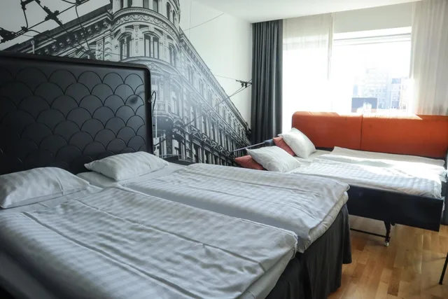 Family, Comfort Hotel Goteborg 1/10