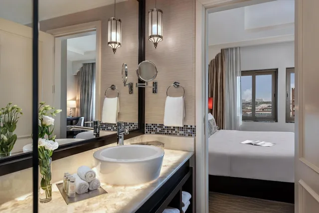 2 Bedrooms, Royal, Beach, Suite، NH Collection Dubai Ibn Battuta 2/2