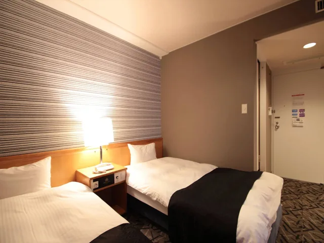 غرفة بسريرين منفصلين للمدخنين، Apa Hotel Yamaguchi-Hofu 3/4
