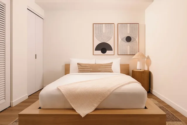 جناح تنفيذي بسرير كينج بشرفة بغرفة نوم واحدة مع أريكة، Sense28 Edgewater, an AvantStay Hotel 2/9