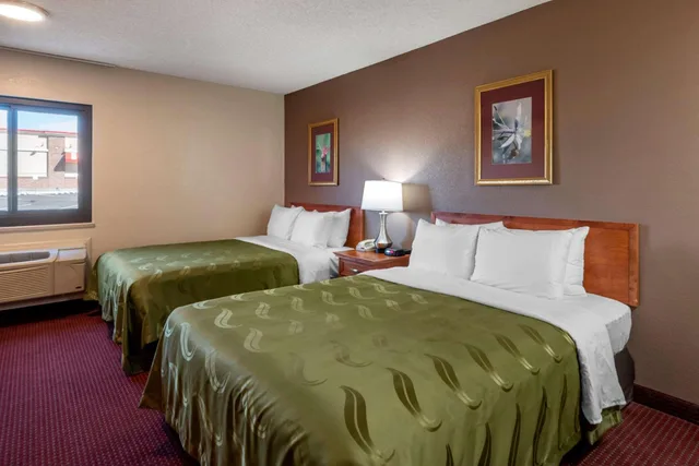 غرفة بسريرين كوين بحوض استحمام لذوي الإعاقة، Quality Inn Grand Junction 3/5