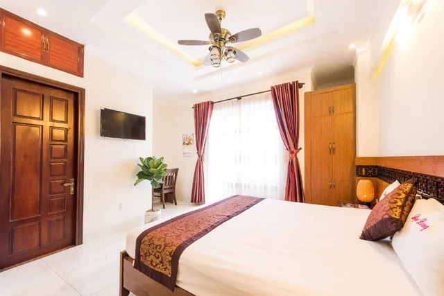Deluxe, Queen Bed, Balcony, Dai Long Hotel 1/2