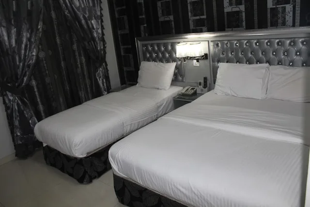 Standard, Double or Twin Bed, White Fort Hotel 5/10